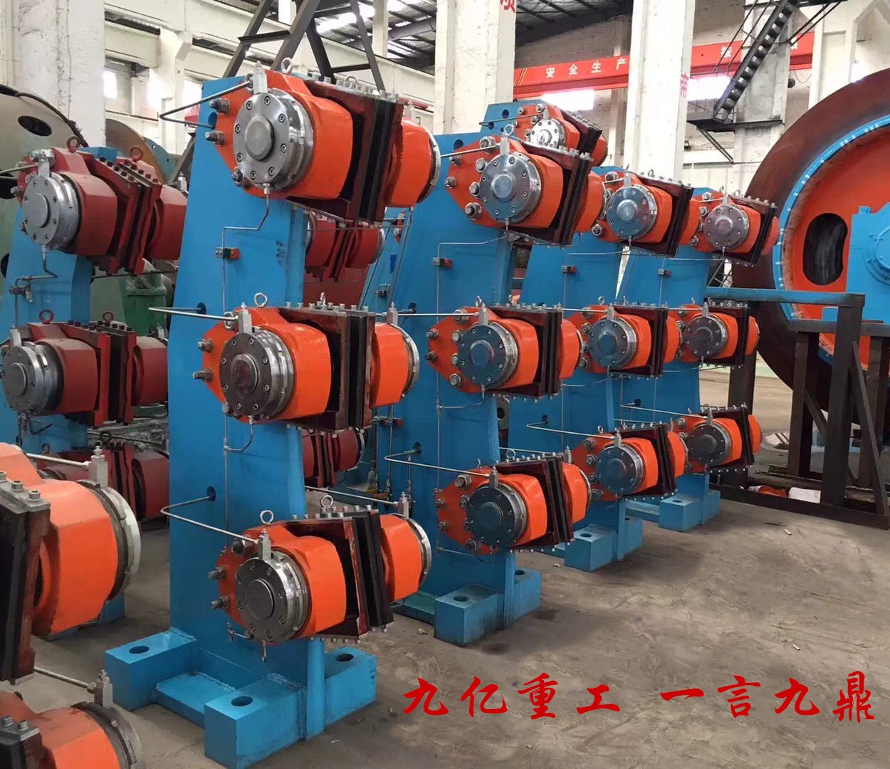 盤(pán)型制動(dòng)器裝置 盤(pán)型制動(dòng)器裝置